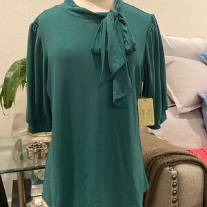 Cute top new beautiful green color